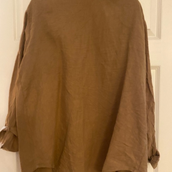 Brown west and grey shirt size large. - Picture 3 of 3